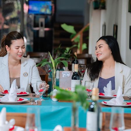 Grand Elevation Hotel Phnom Penh Luaran gambar