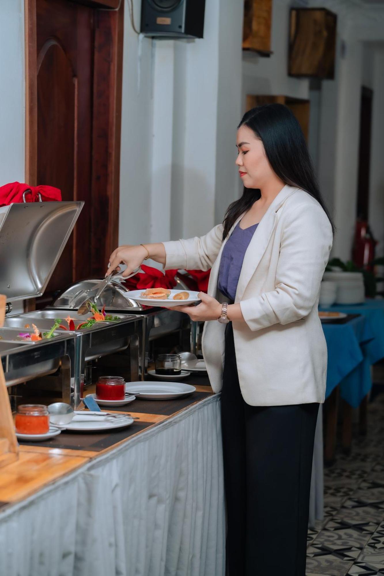 Grand Elevation Hotel Phnom Penh Luaran gambar